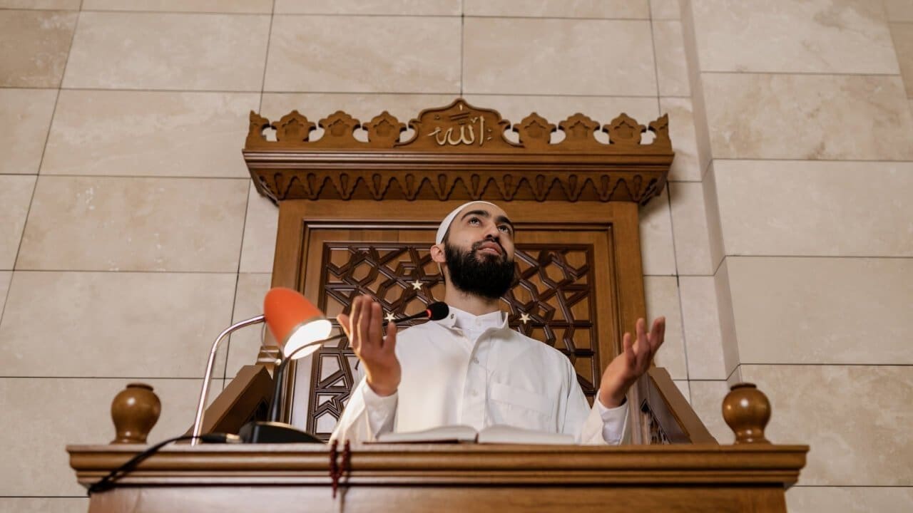 muslim-sermon-1